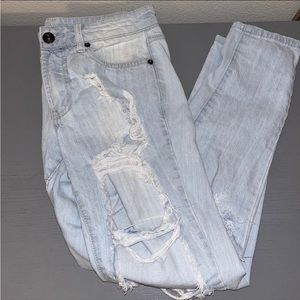 mid rise distressed jeans size 8